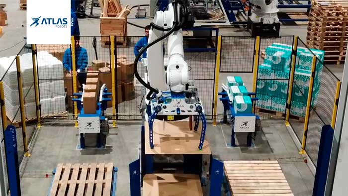 Robot paletizador de cajas de distintos tamaños y bidones - Futureco Bioscience