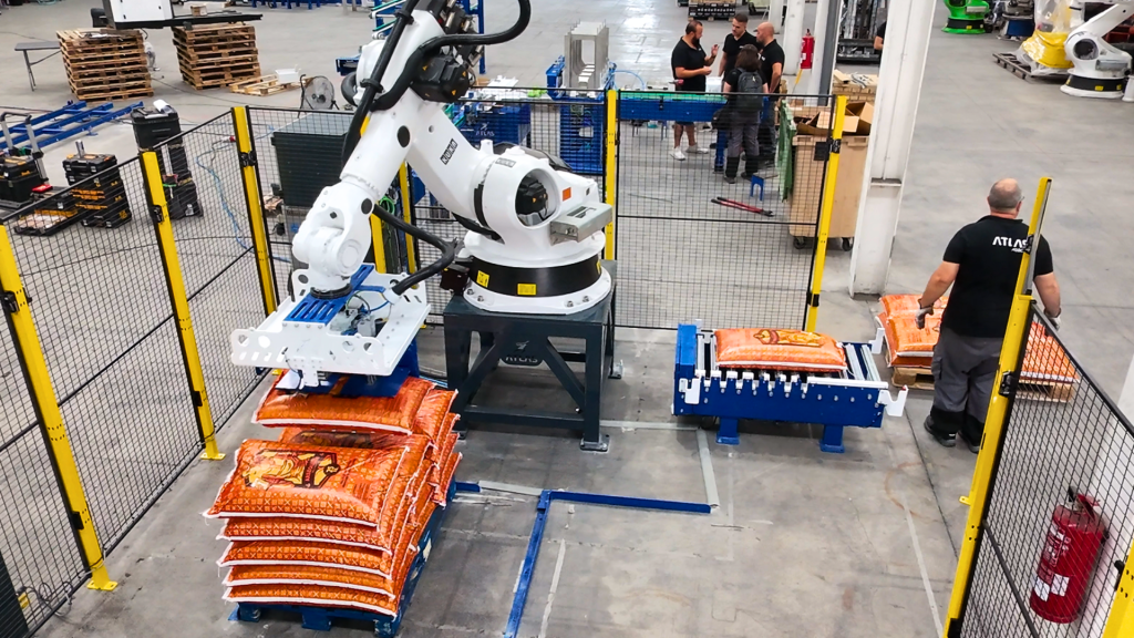 Robot paletizador de sacos estandar de Atlas Robots